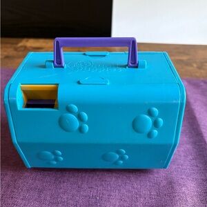 Rare 1995 Vintage Pound Puppies Space Playset Carrier only.  Preowned